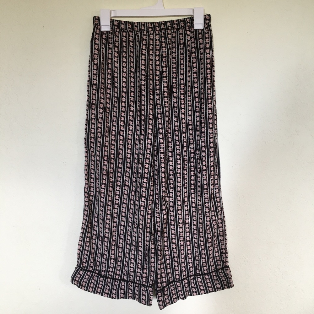 O'Neill beach pants. Size S.